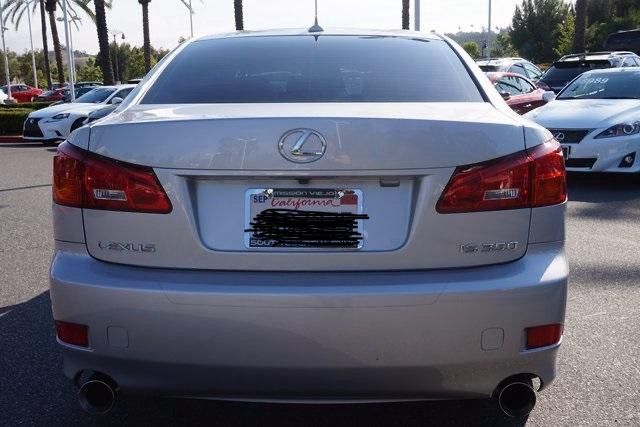 Used 2008 Lexus IS 350 RWD image 4