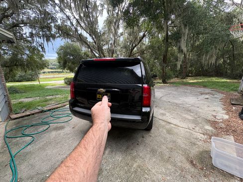 Used 2020 Chevrolet Tahoe LS w/ Enhanced Driver Alert Package RWD image 5