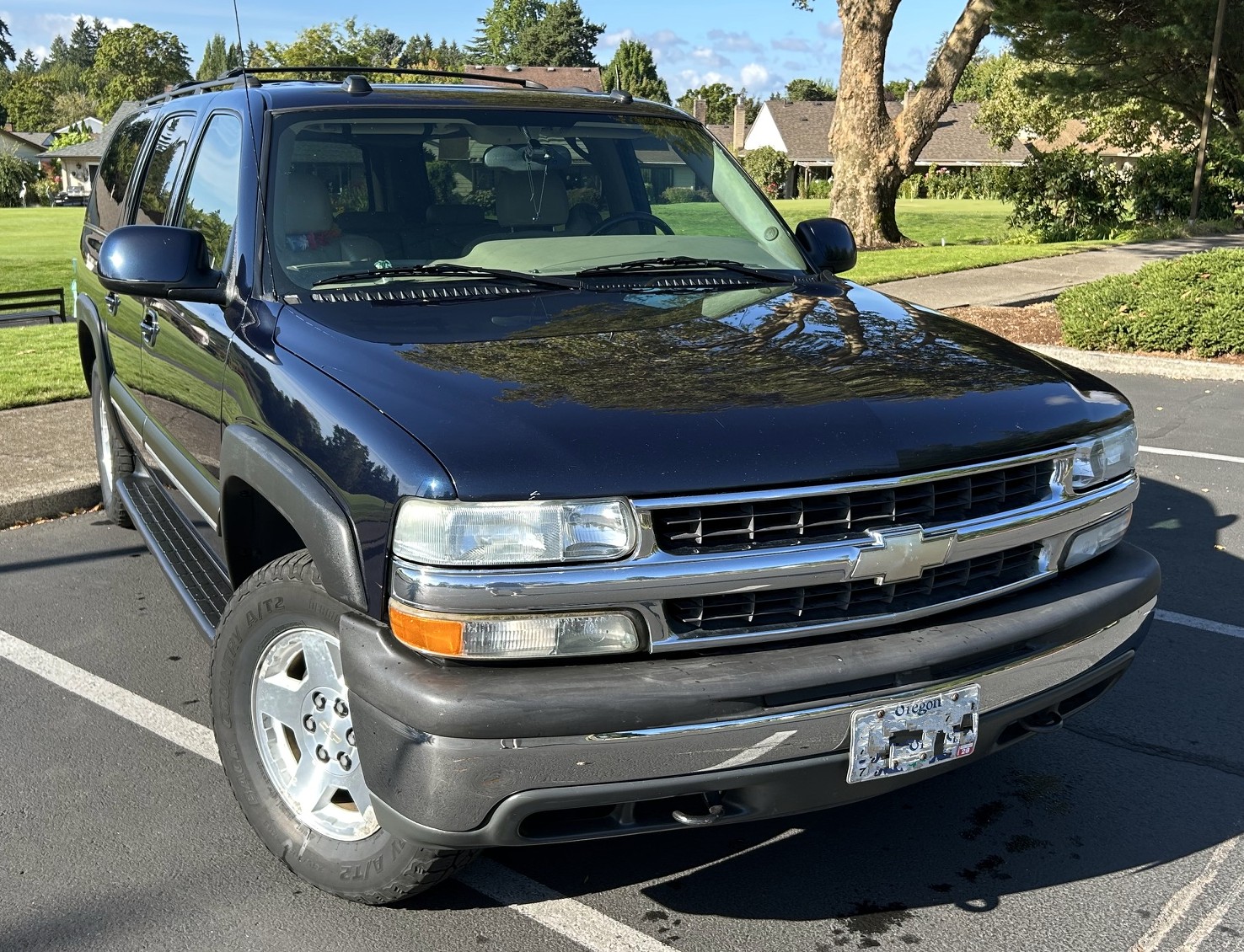 Used 2004 Chevrolet Suburban LT w/ Preferred Equipment Group AWD/4WD image 6
