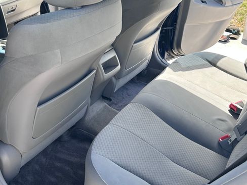Used 2007 Toyota Camry LE FWD image 10