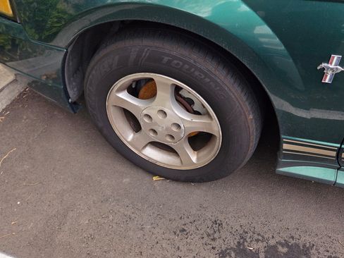 Used 2001 Ford Mustang Premium image 6