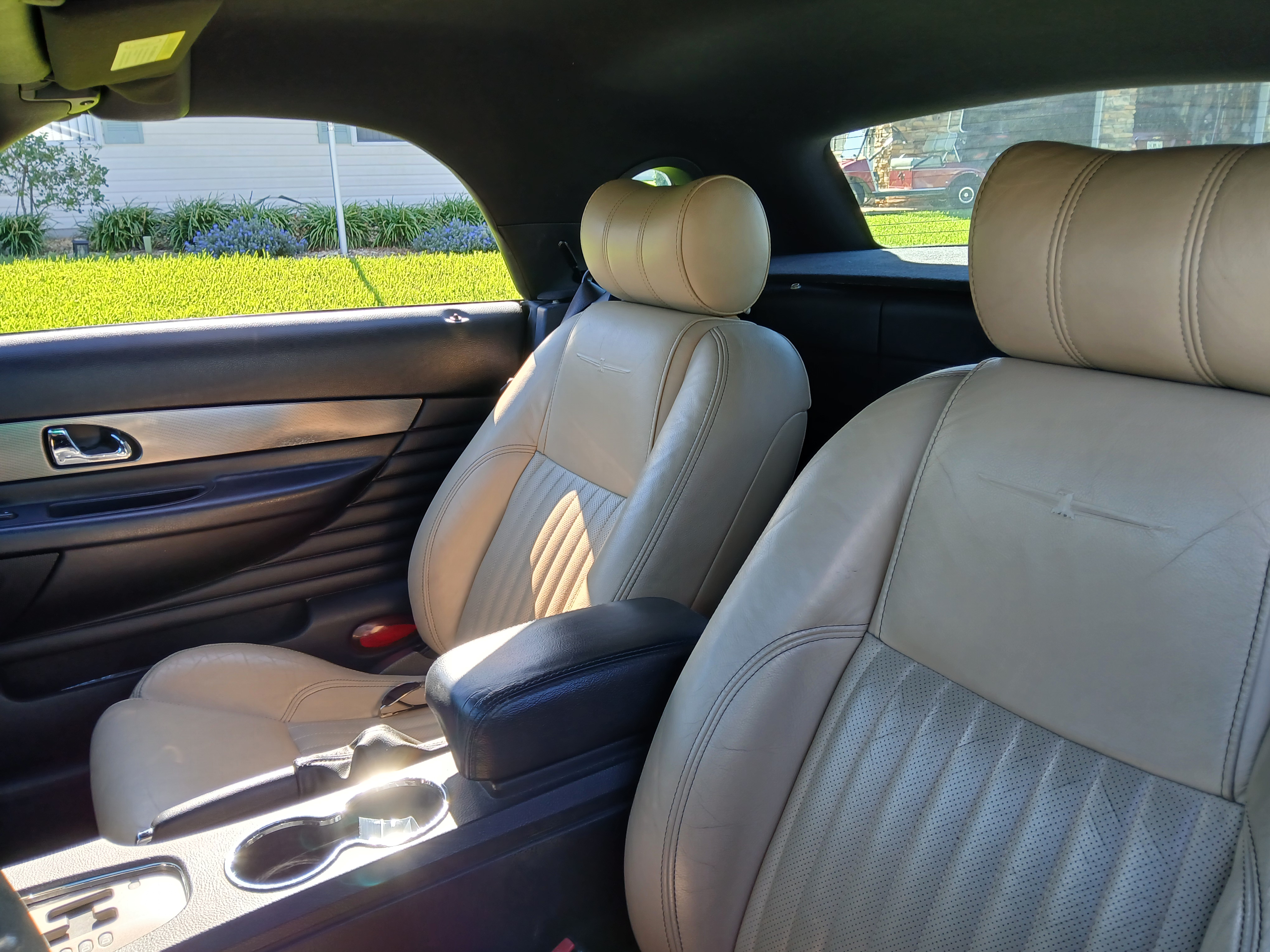 Used 2004 Ford Thunderbird RWD image 22