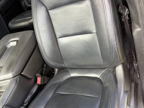 Used 2019 Chevrolet Silverado 1500 LT w/ Texas Edition image 16