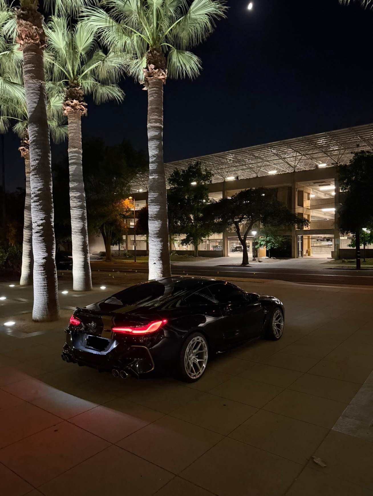 Used 2020 BMW M8 Coupe w/ Driving Assistance Package AWD/4WD image 1