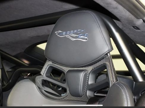 Used 2024 Porsche 718 Cayman GT4 RS RWD image 18