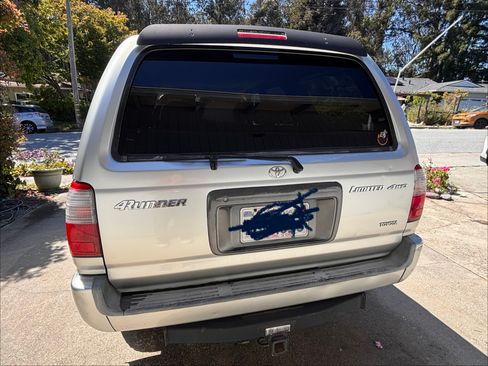 Used 1999 Toyota 4Runner Limited AWD/4WD image 4