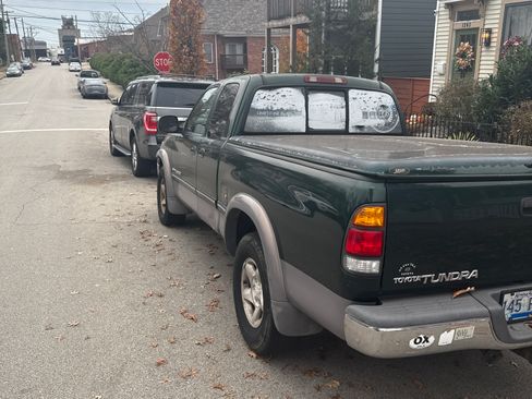 Used 2002 Toyota Tundra Limited image 4