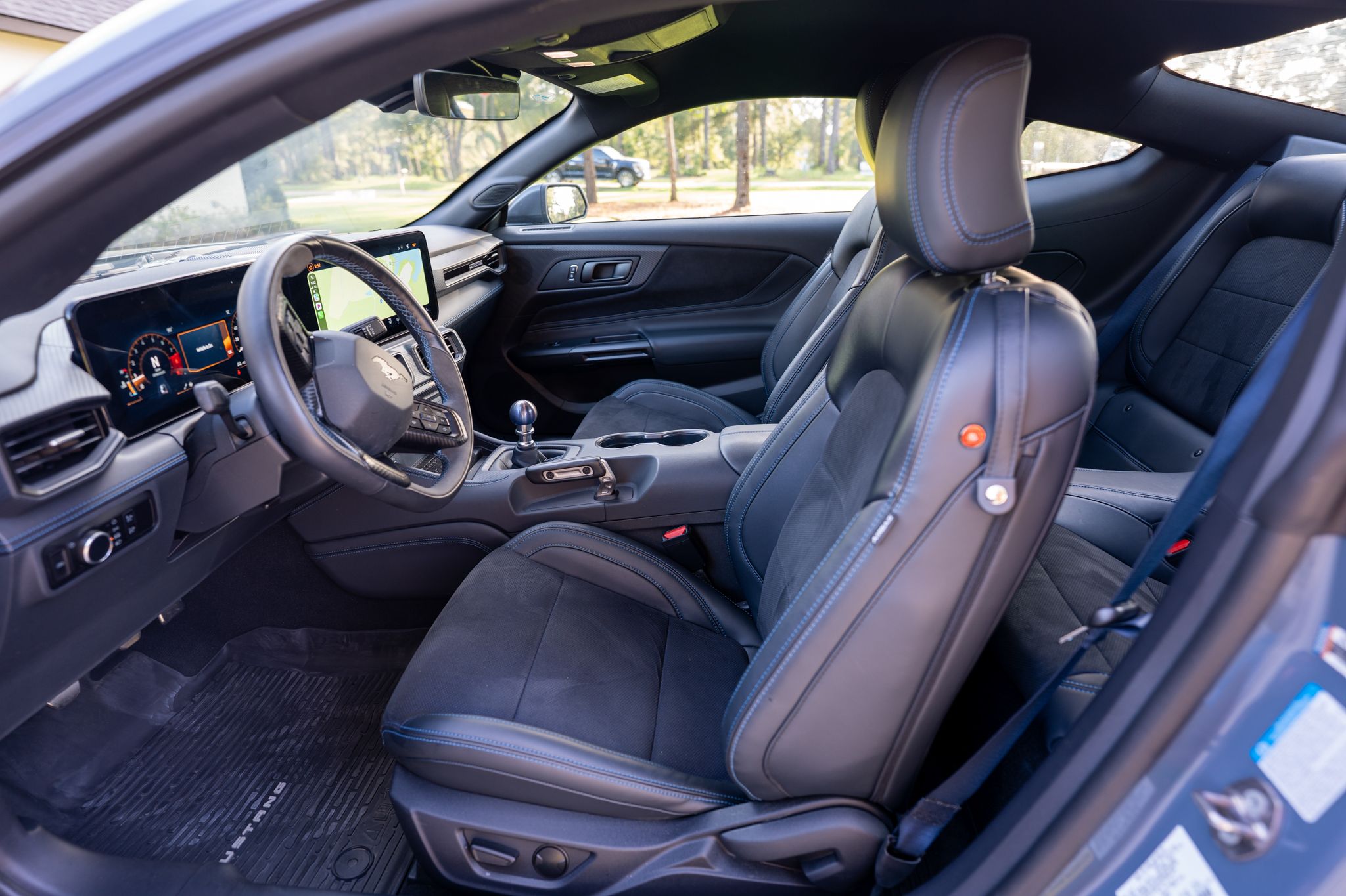 Used 2024 Ford Mustang Dark Horse RWD image 13