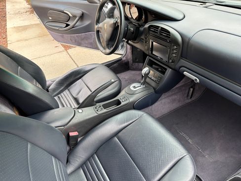 Used 2003 Porsche Boxster image 10