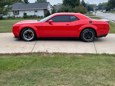 Used 2019 Dodge Challenger SRT Hellcat Redeye RWD image 4