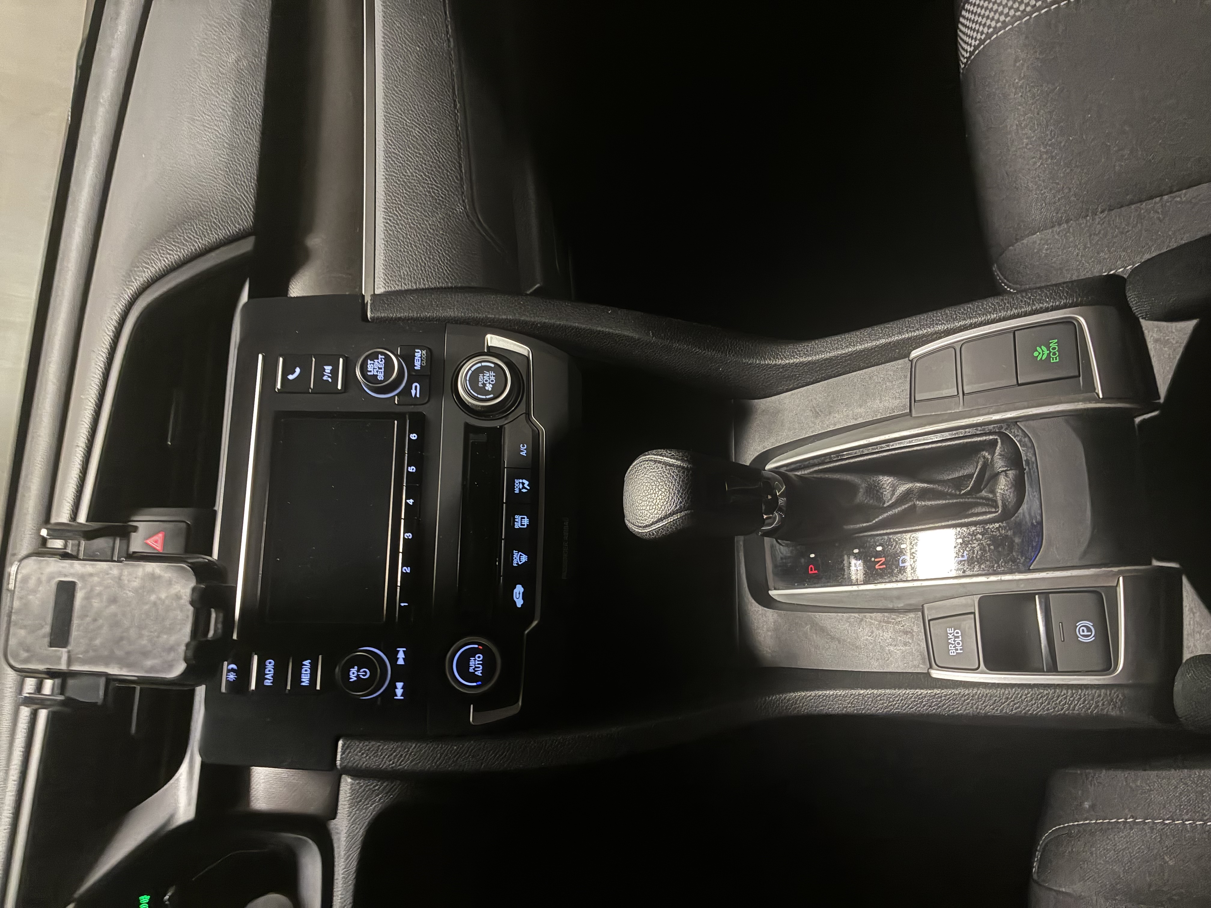 Used 2019 Honda Civic LX image 4