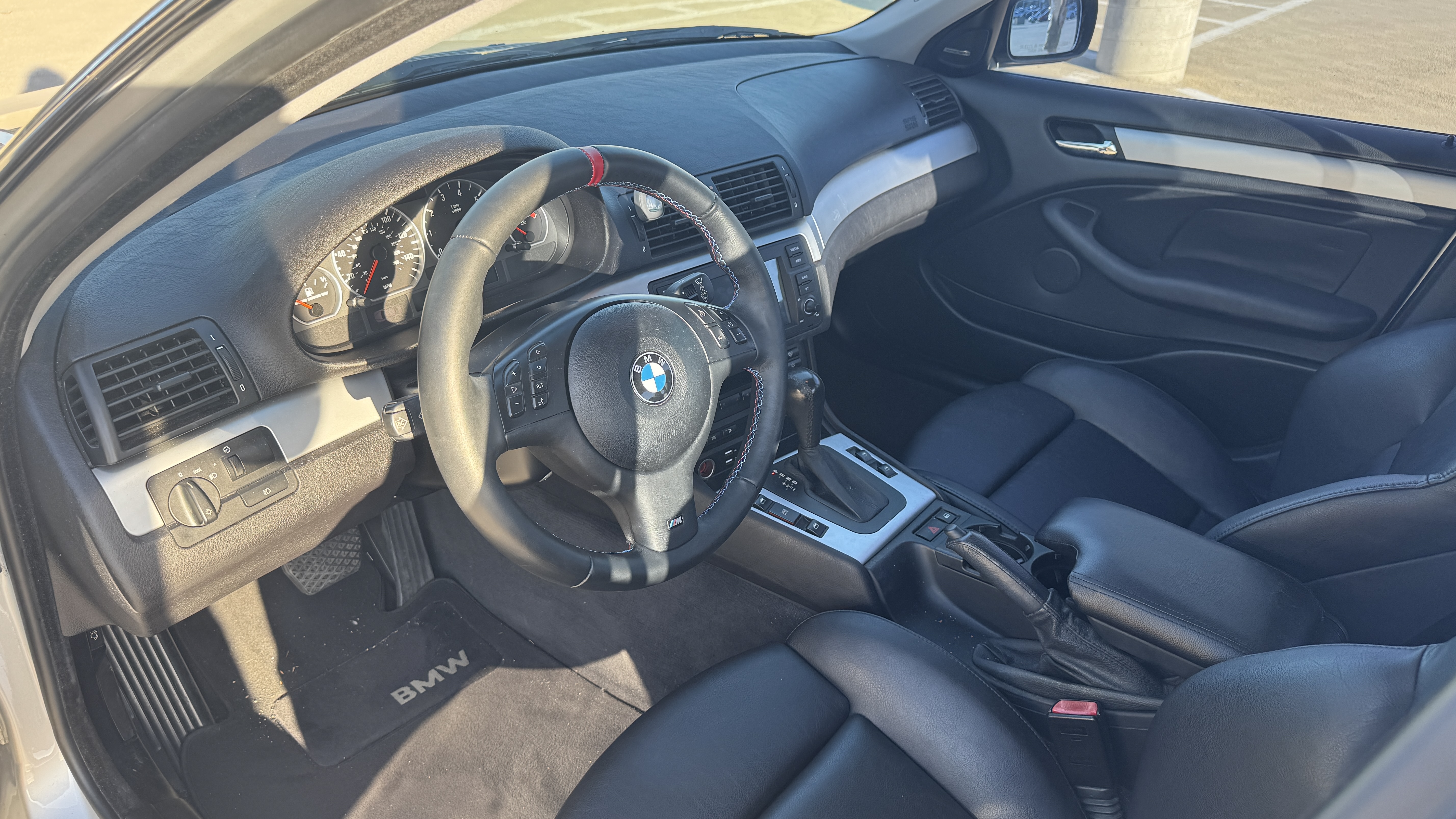 Used 2001 BMW 330i Sedan image 8