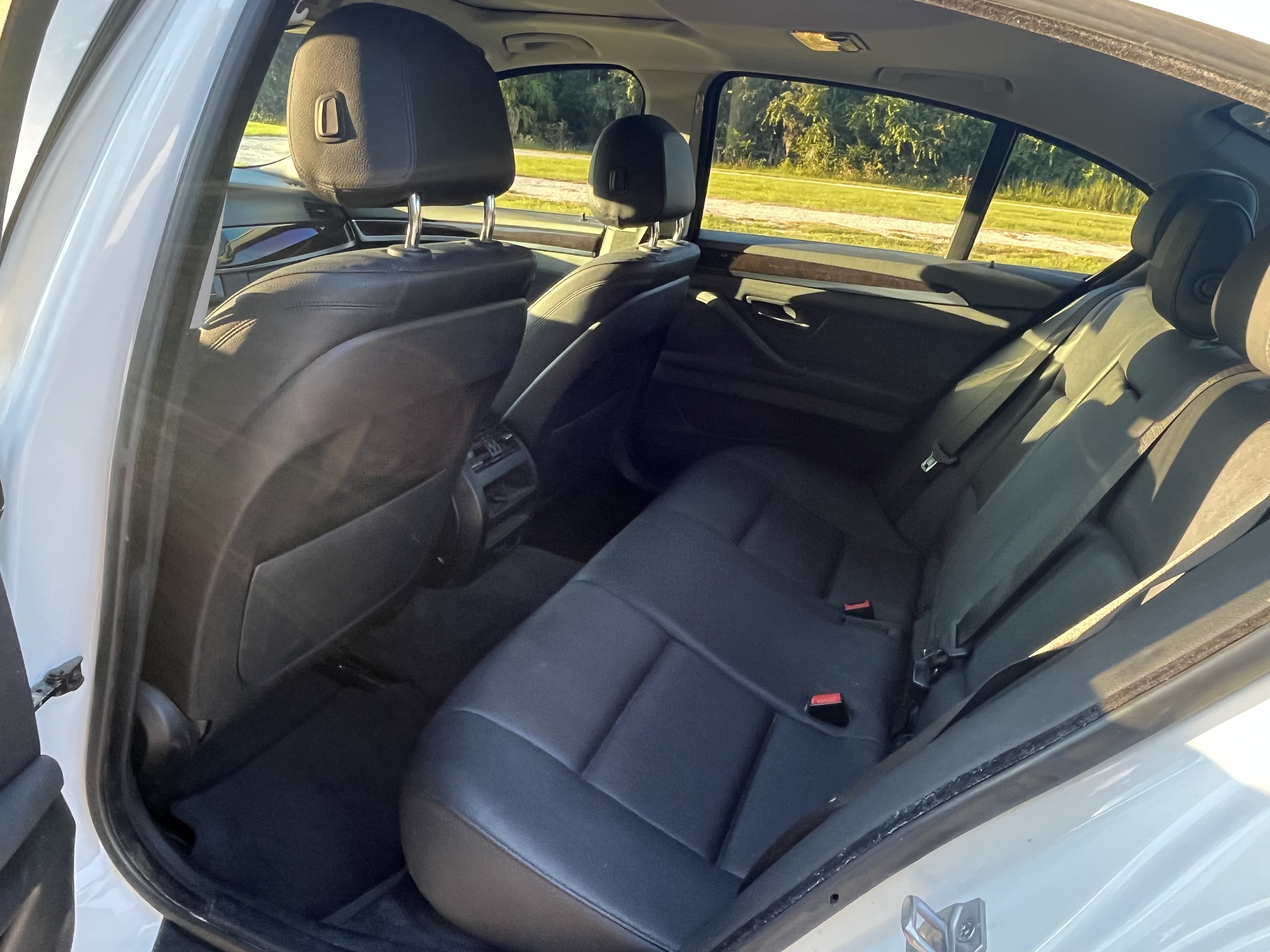 Used 2015 BMW 528i Sedan RWD image 18