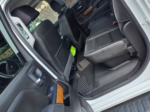 Used 2019 Chevrolet Silverado 3500 High Country w/ Duramax Plus Package AWD/4WD image 15