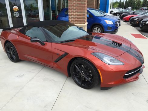 Used 2015 Chevrolet Corvette Stingray Convertible w/ 3LT Preferred Equipment Group RWD image 6