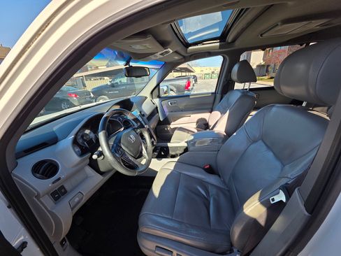 Used 2011 Honda Pilot Touring image 13