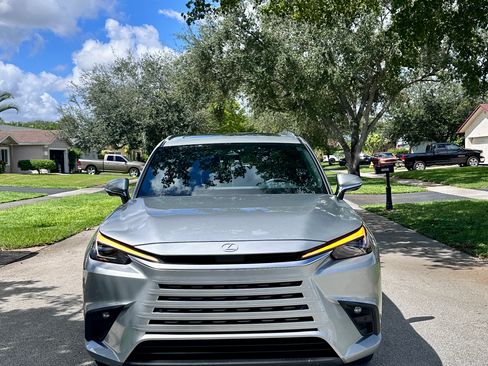 Used 2024 Lexus TX 350 FWD image 5