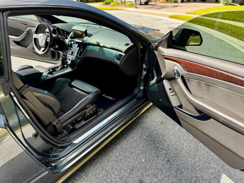 Used 2011 Cadillac CTS V w/ Wood Trim Package image 19