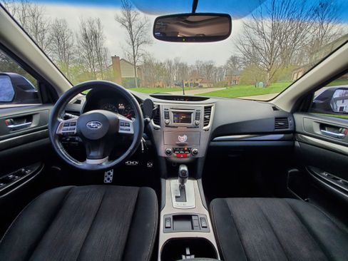 Used 2014 Subaru Legacy 2.5i Sport image 10