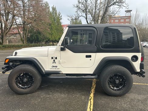 Used 2003 Jeep Wrangler X image 1