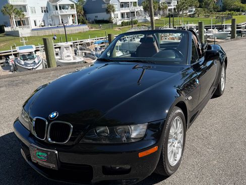 Used 2002 BMW Z3 2.5i RWD image 16