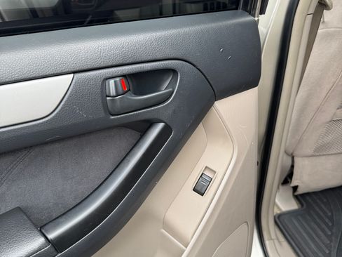 Used 2005 Toyota 4Runner Sport image 19