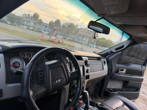 Used 2010 Ford F150 Platinum RWD image 14