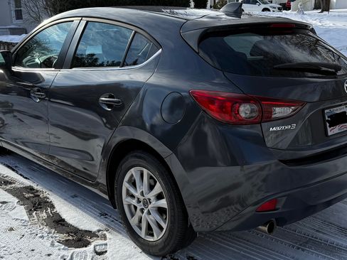 Used 2014 MAZDA MAZDA3 i Touring w/ Technology Package image 5