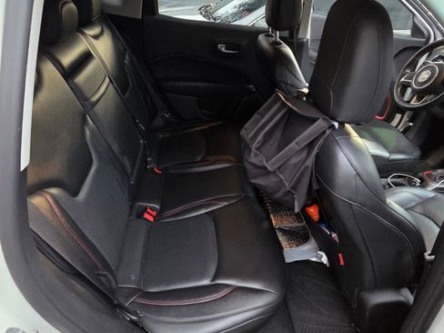 Used 2017 Jeep Compass Trailhawk w/ Leather Interior Group image 15