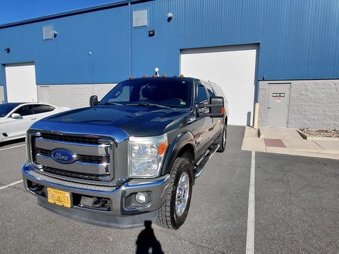 Used 2015 Ford F350 Lariat w/ Lariat Ultimate Package image 25