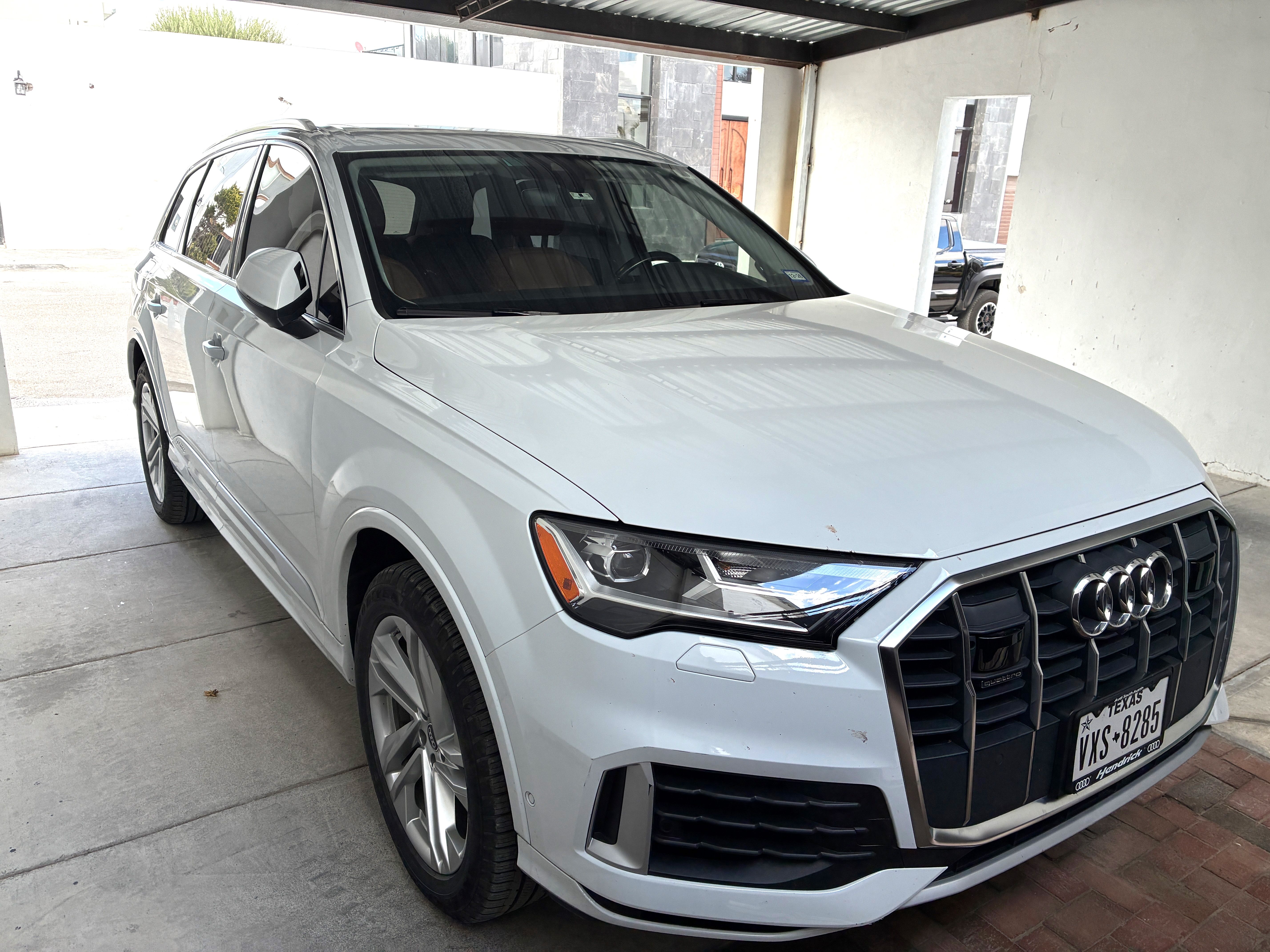 Used 2022 Audi Q7 3.0T Premium Plus w/ Premium Plus Package AWD/4WD image 1