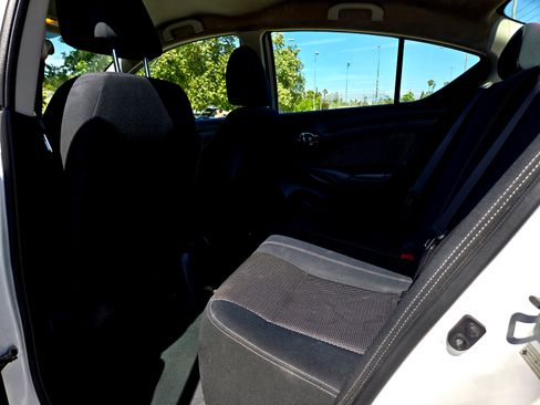 Used 2016 Nissan Versa SV FWD image 22