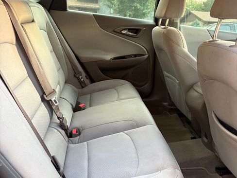 Used 2016 Chevrolet Malibu LS FWD image 5