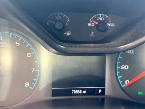 Used 2022 Chevrolet Colorado W/T w/ Custom Special Edition RWD image 11