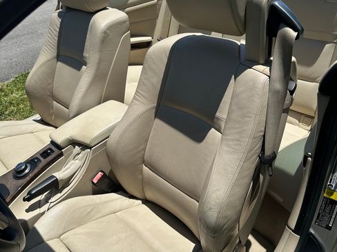 Used 2007 BMW 335i Convertible RWD image 23