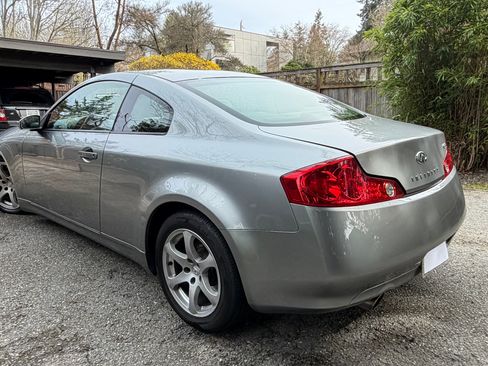 Used 2003 INFINITI G35 Coupe w/ Premium Pkg image 4