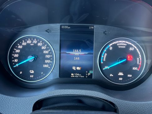 Used 2024 Mercedes-Benz eSprinter 170 Cargo image 15