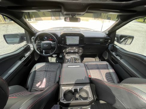Used 2022 Ford F150 Lariat w/ Equipment Group 502A High AWD/4WD image 18
