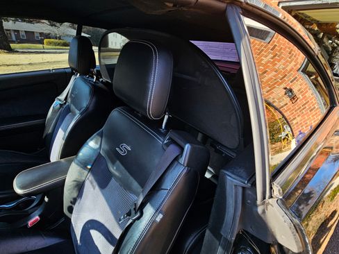 Used 2011 Chrysler 200 S image 11