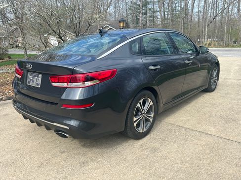Used 2019 Kia Optima LX w/ LX Premium Package image 6
