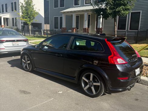 Used 2013 Volvo C30 T5 R-Design FWD image 1