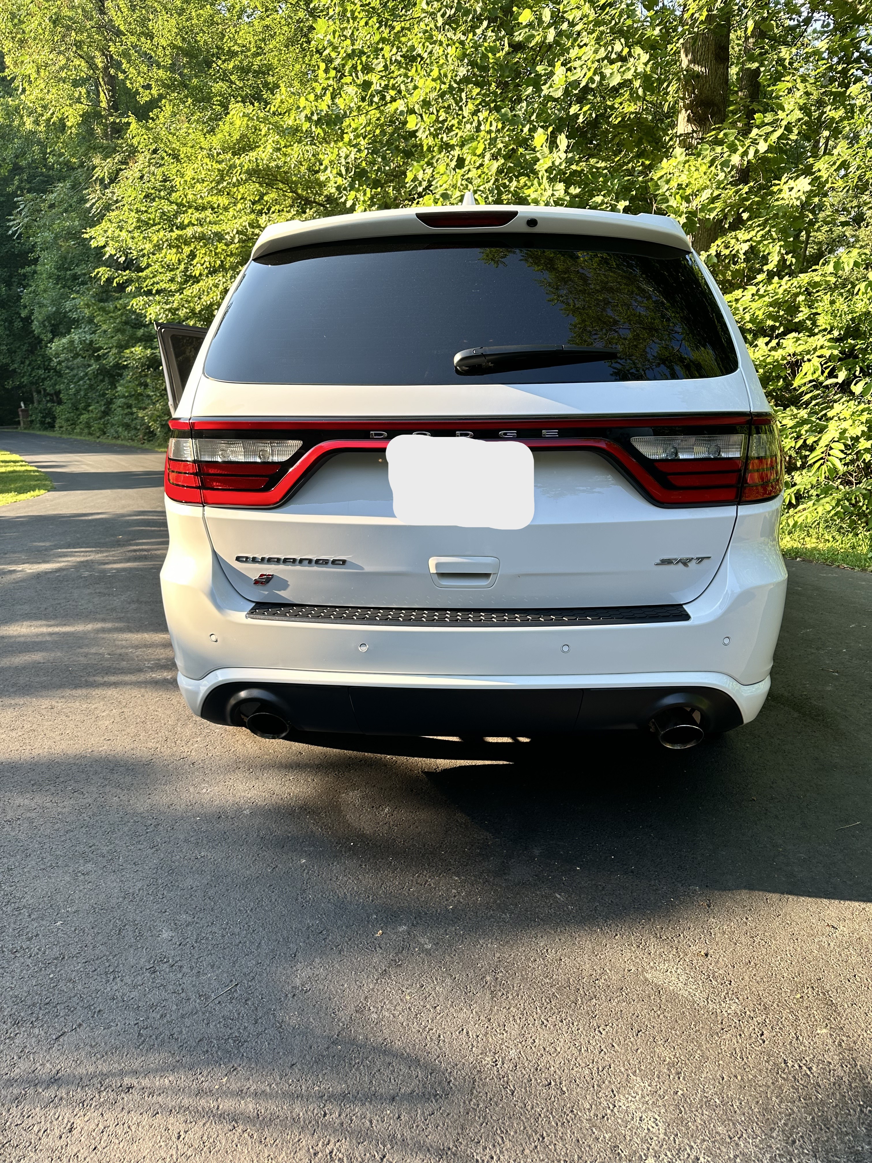 Used 2018 Dodge Durango SRT w/ SRT Interior Appearance Group AWD/4WD image 4