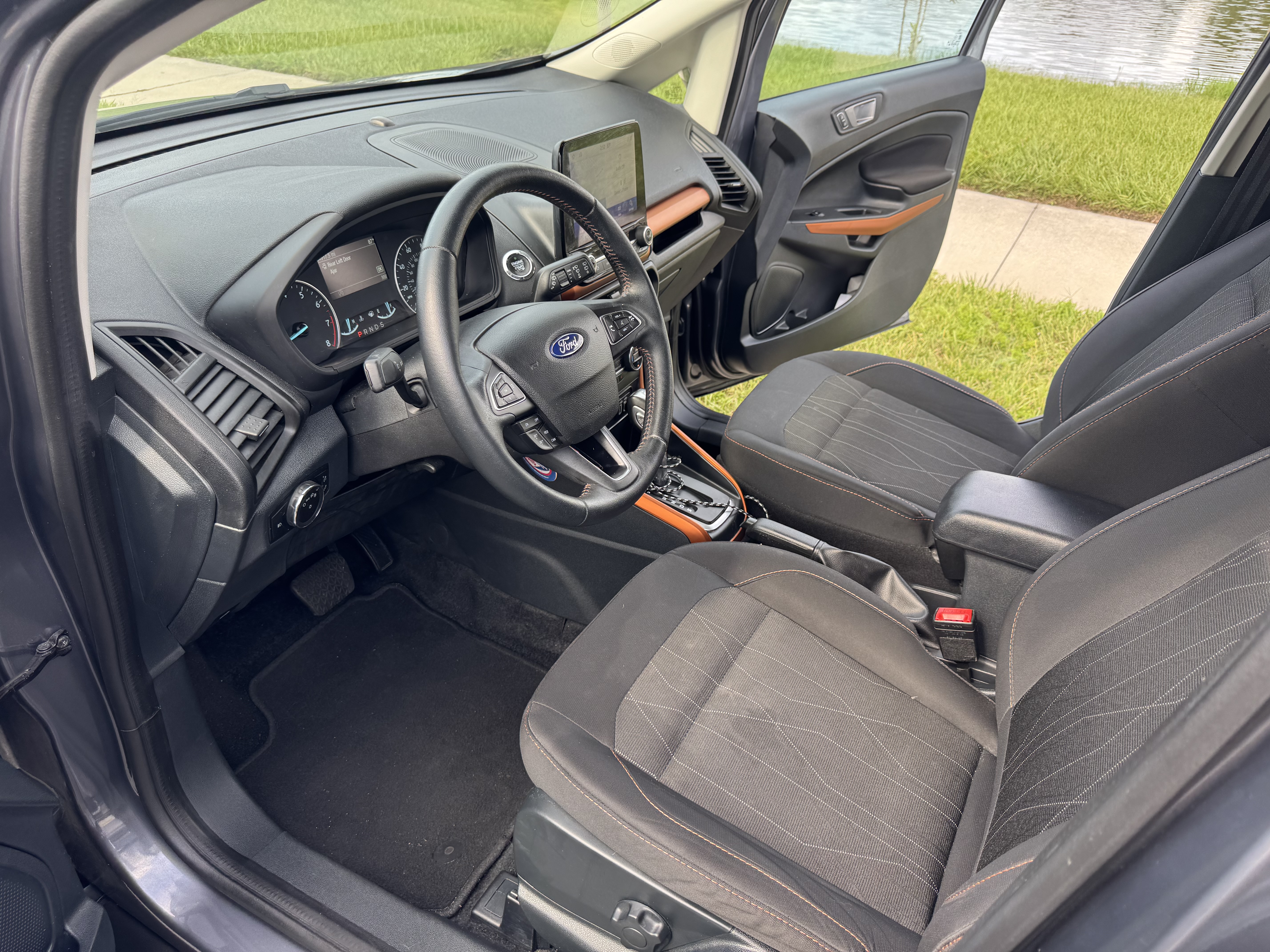 Used 2022 Ford EcoSport SE w/ SE Convenience Package AWD/4WD image 16