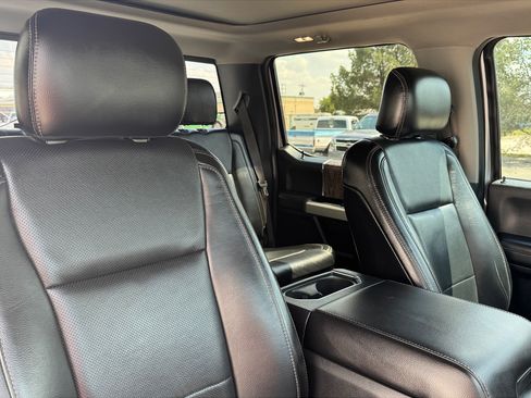 Used 2017 Ford F250 Lariat w/ Lariat Ultimate Package image 22