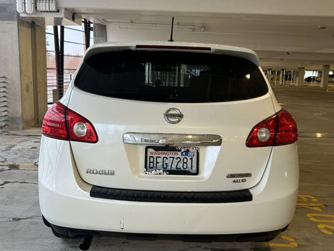 Used 2012 Nissan Rogue S w/ Special Edition Pkg image 11