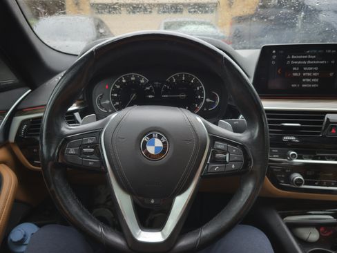 Used 2018 BMW 540i xDrive AWD/4WD image 17