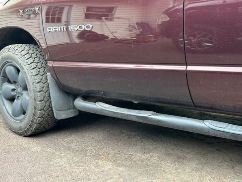 Used 2004 Dodge Ram 1500 Truck SLT w/ Quad Cab Value Group AWD/4WD image 9