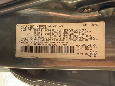 Used 2002 Lexus LX 470 4WD image 17