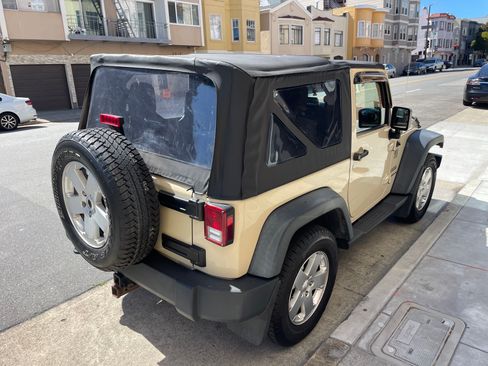 Used 2011 Jeep Wrangler Sport AWD/4WD image 6