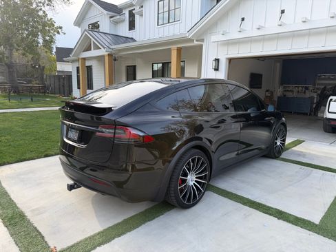 Used 2017 Tesla Model X P100D image 8